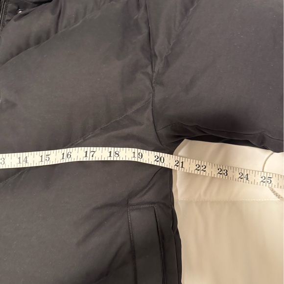 Aritzia Wilfred The Cloud Puff Black Down Jacket – Size 2XS – Warm - Picture 7 of 11